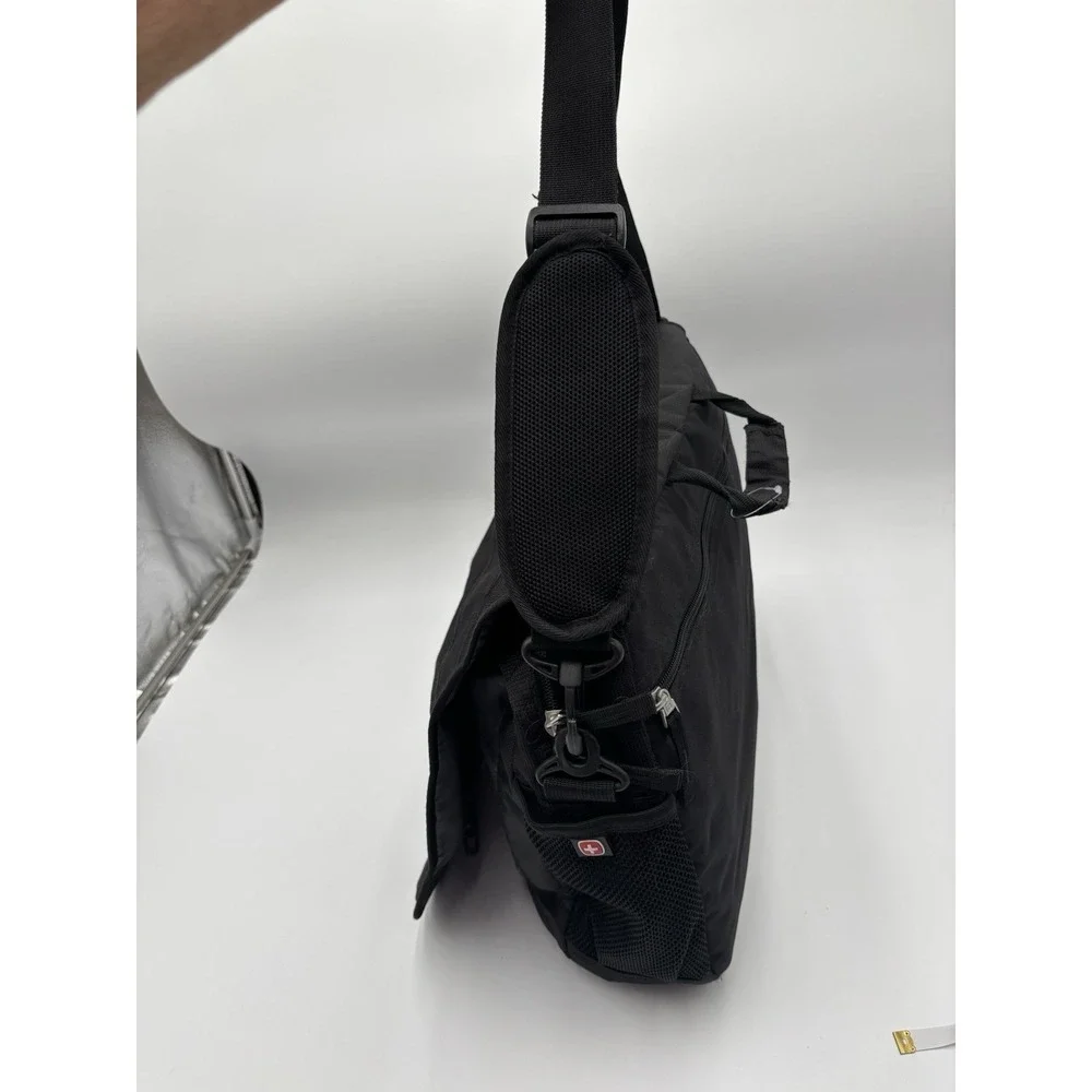 SwissGear‎ Black Messenger Laptop Bag Shoulder Crossbody Travel Organizer Case